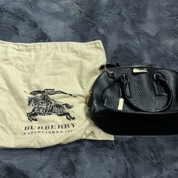 Burberry black leather crossbody - Picture 2 of 16